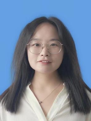 卢瑞娜